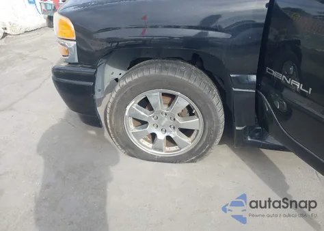 2005 GMC Yukon Xl 1500 Denali z USA, uszkodzony, nr VIN 1GKFK66U05J165960